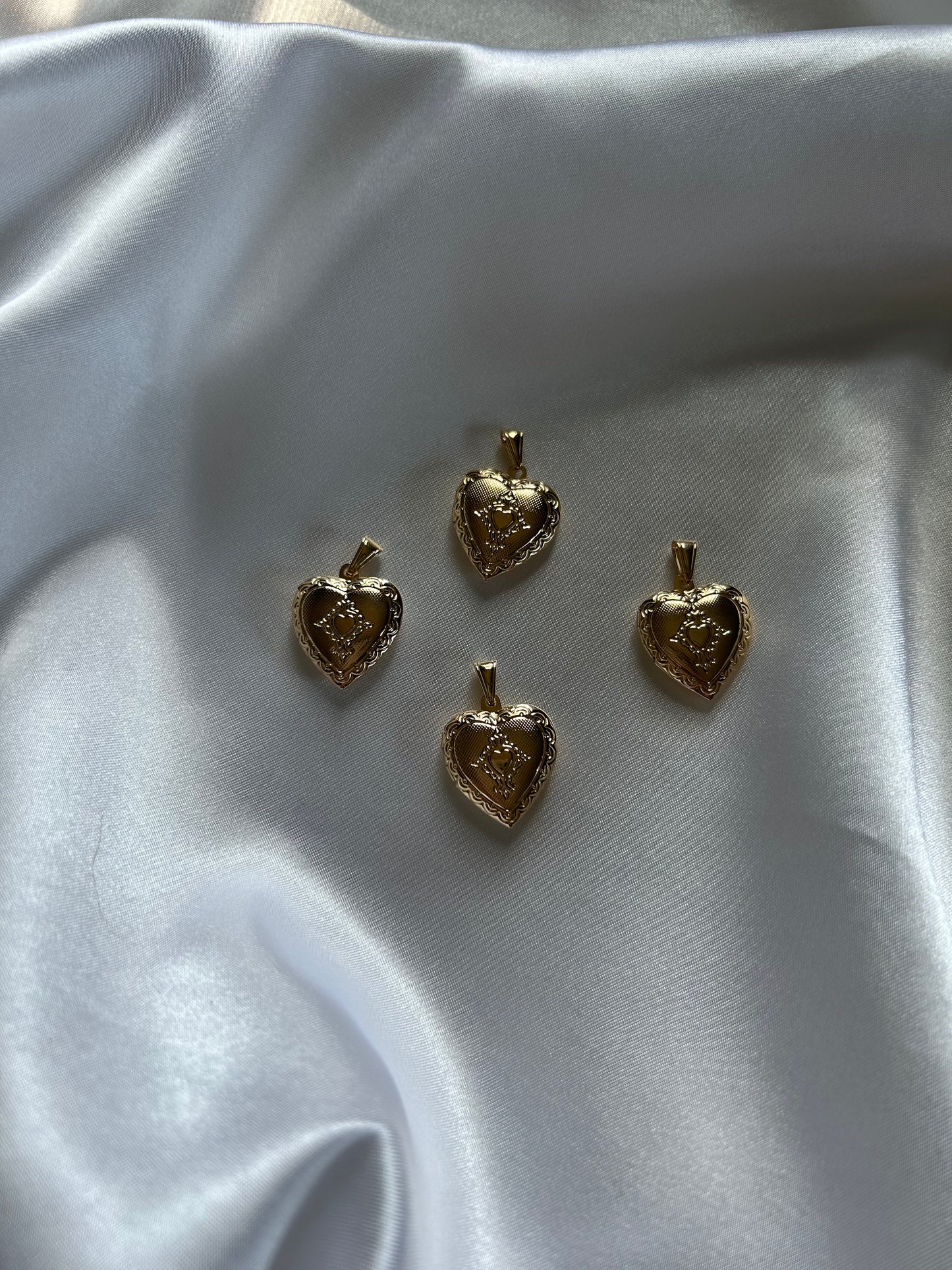 Vintage Open Locket Heart Pendant