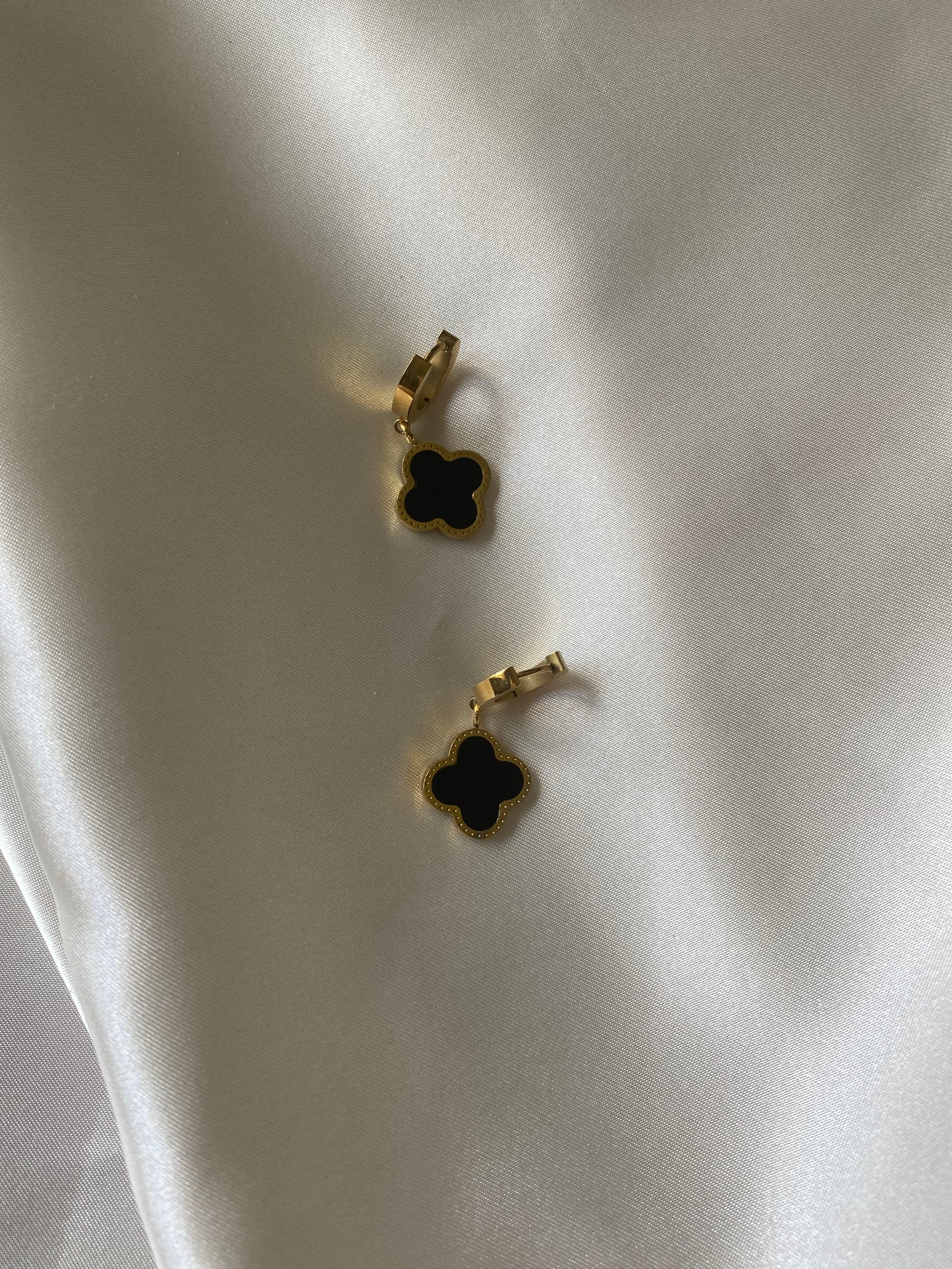 Clover Dangle Earrings