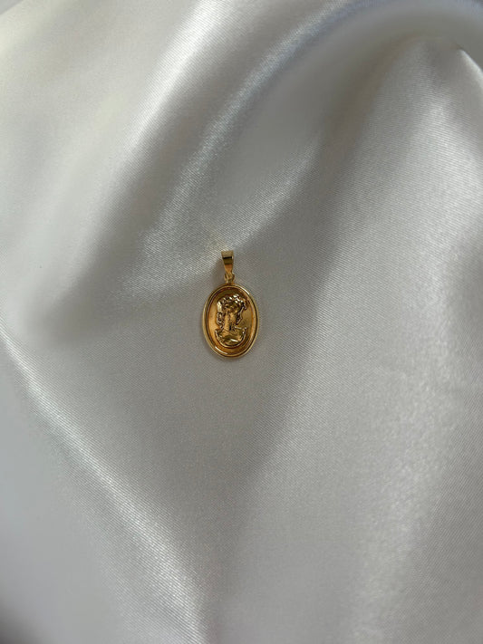 Lady Cameo Oval Pendant
