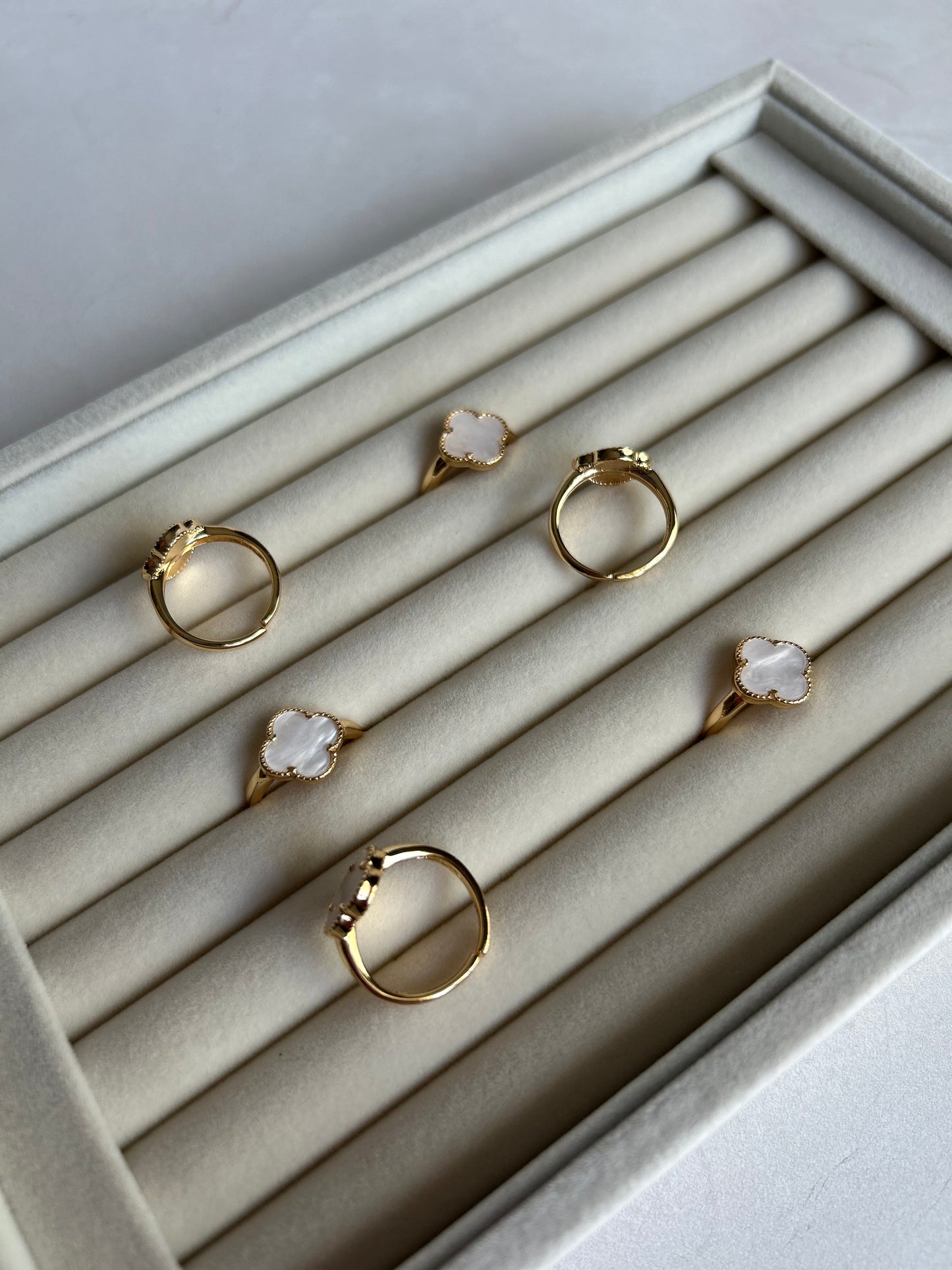 Clover adjustable Rings