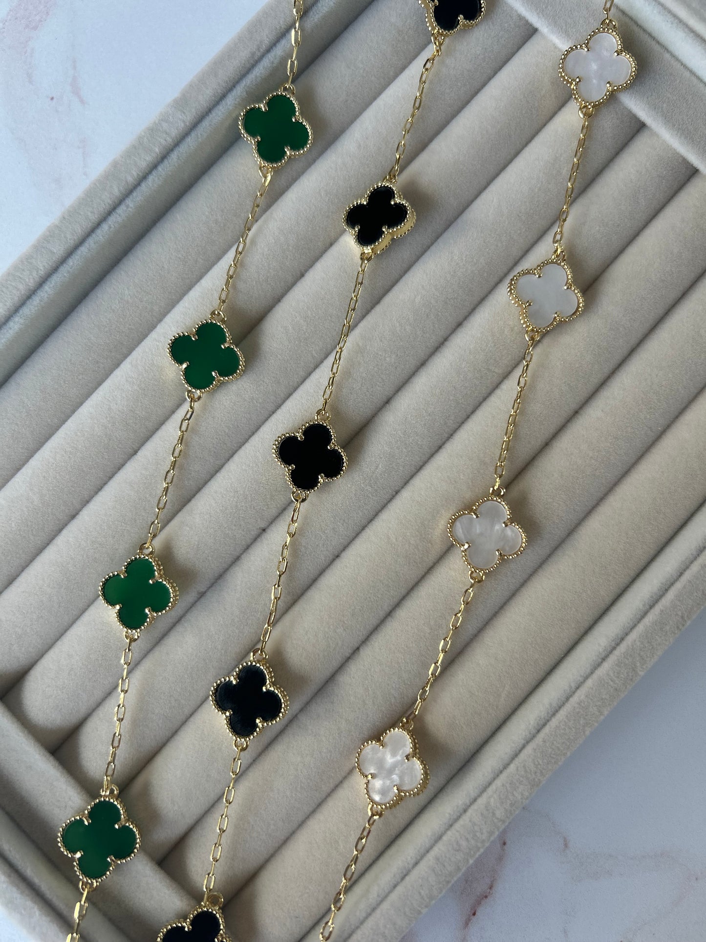 Clover Choker