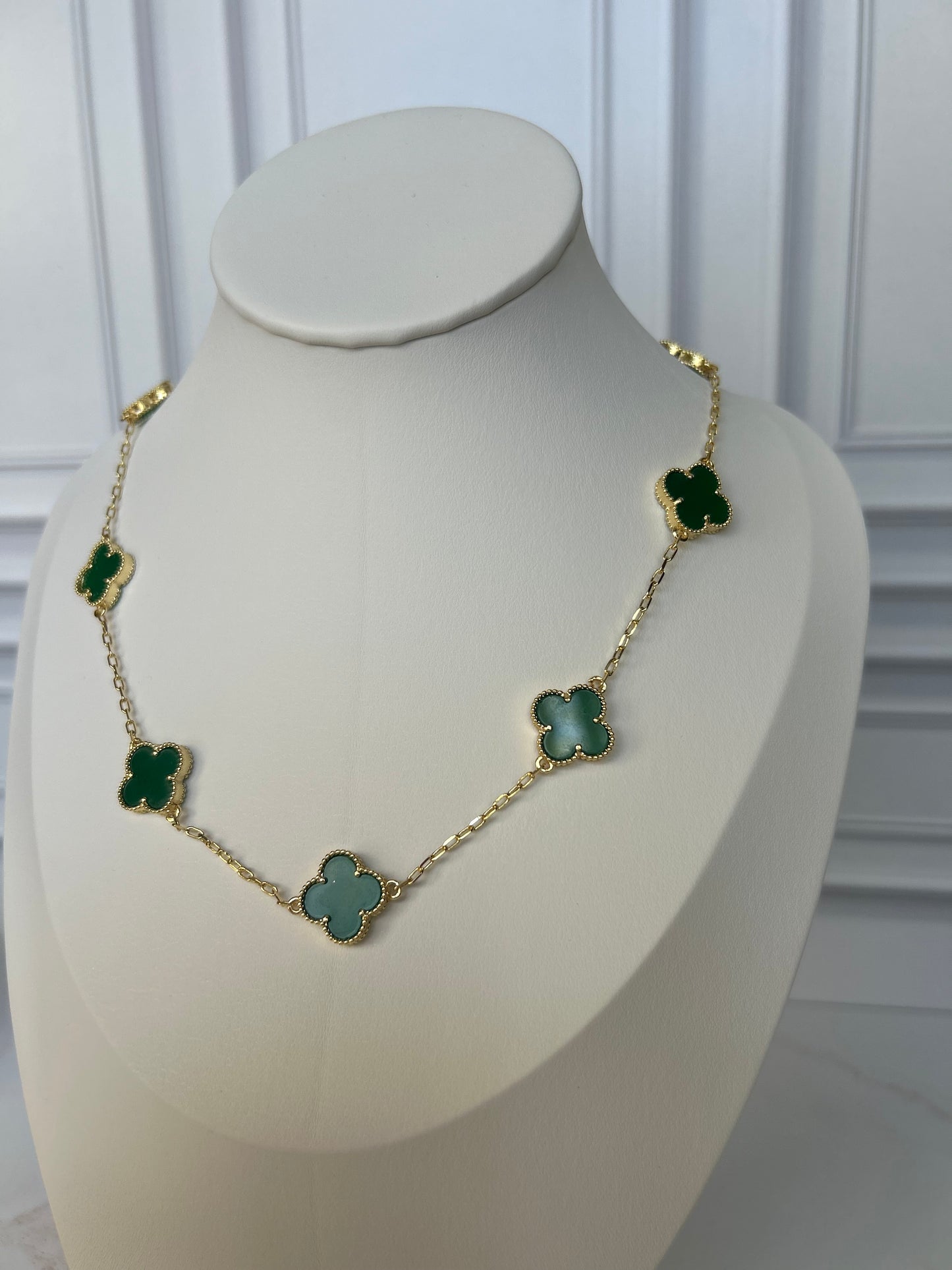 Clover Choker