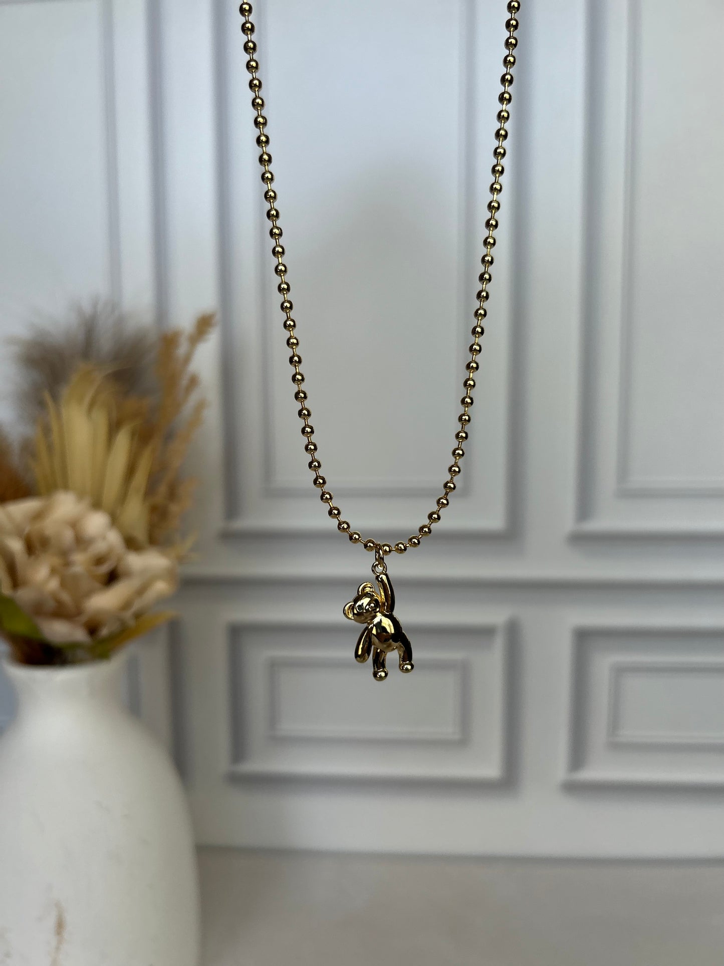 Teddy bear beaded Necklace