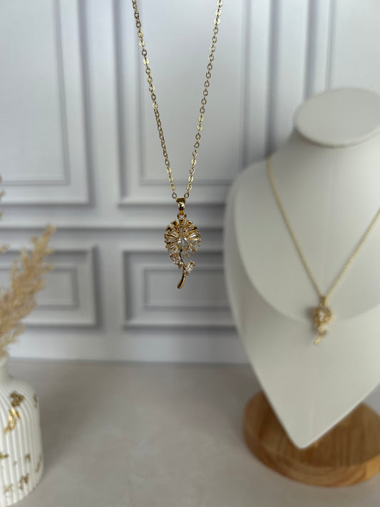 Daisy Spinning Necklace